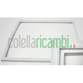 Guarnizione Porta Freezer Bianca Ariston C00030869