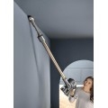 De'Longhi Scopa elettrica Ricaricabile Colombina Evo
